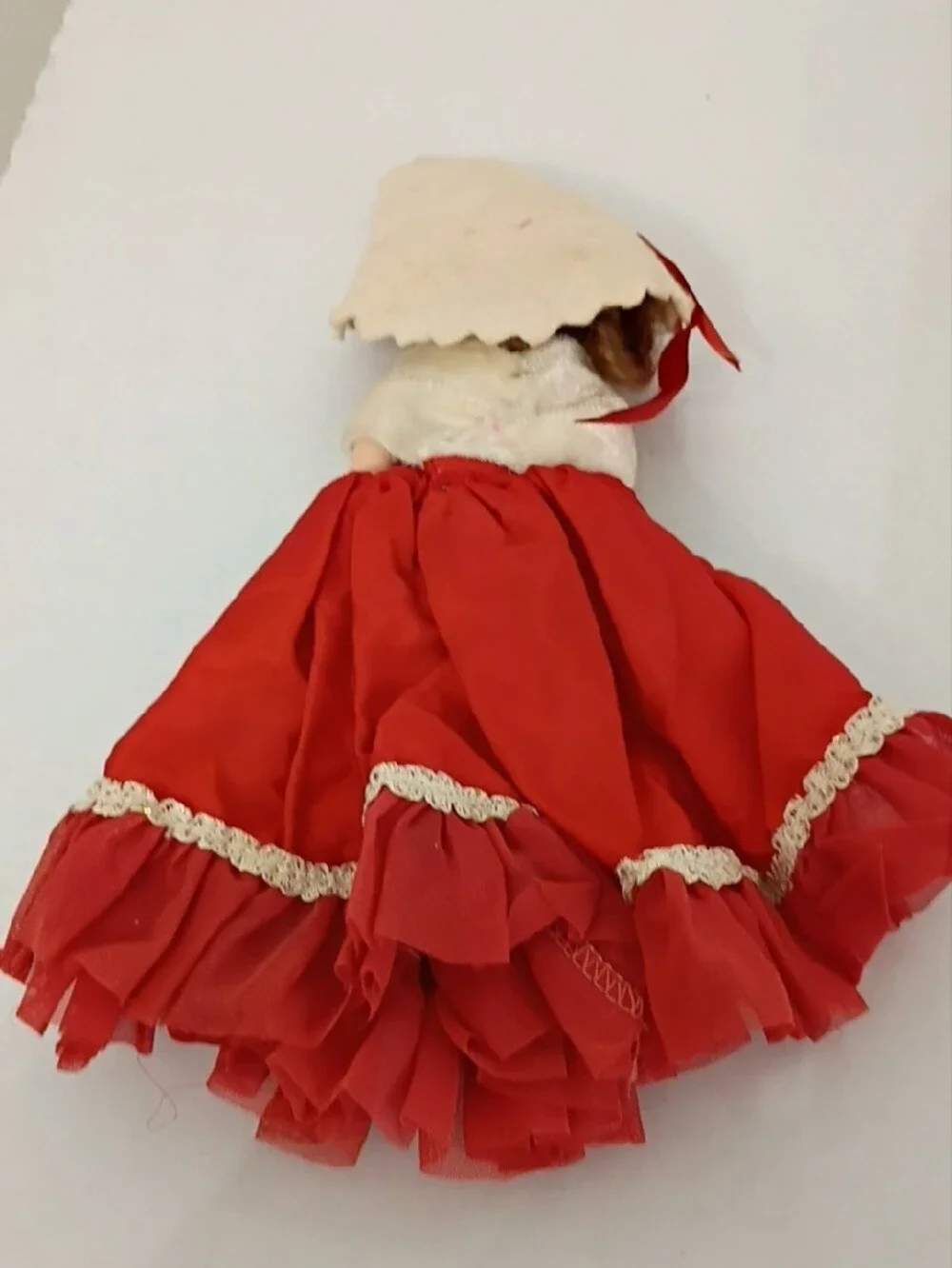 Vintage charming red